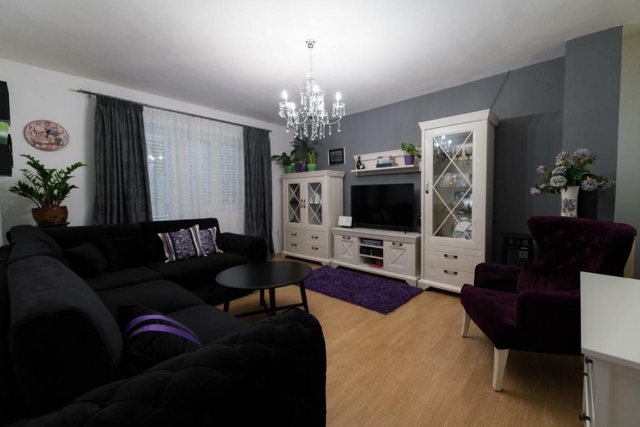 Apartments Mira Biograd Na Moru Exterior photo
